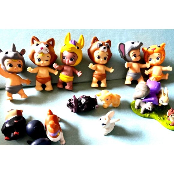 Twozies Moose Toys Lot of Babies cute toys - Picture 1 of 8